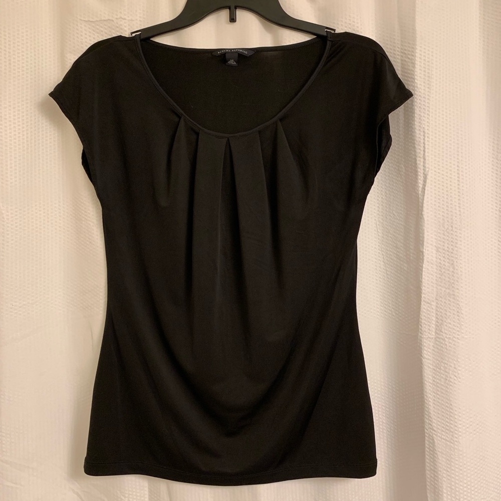 Banana Republic - Silky Cap Sleeve Top